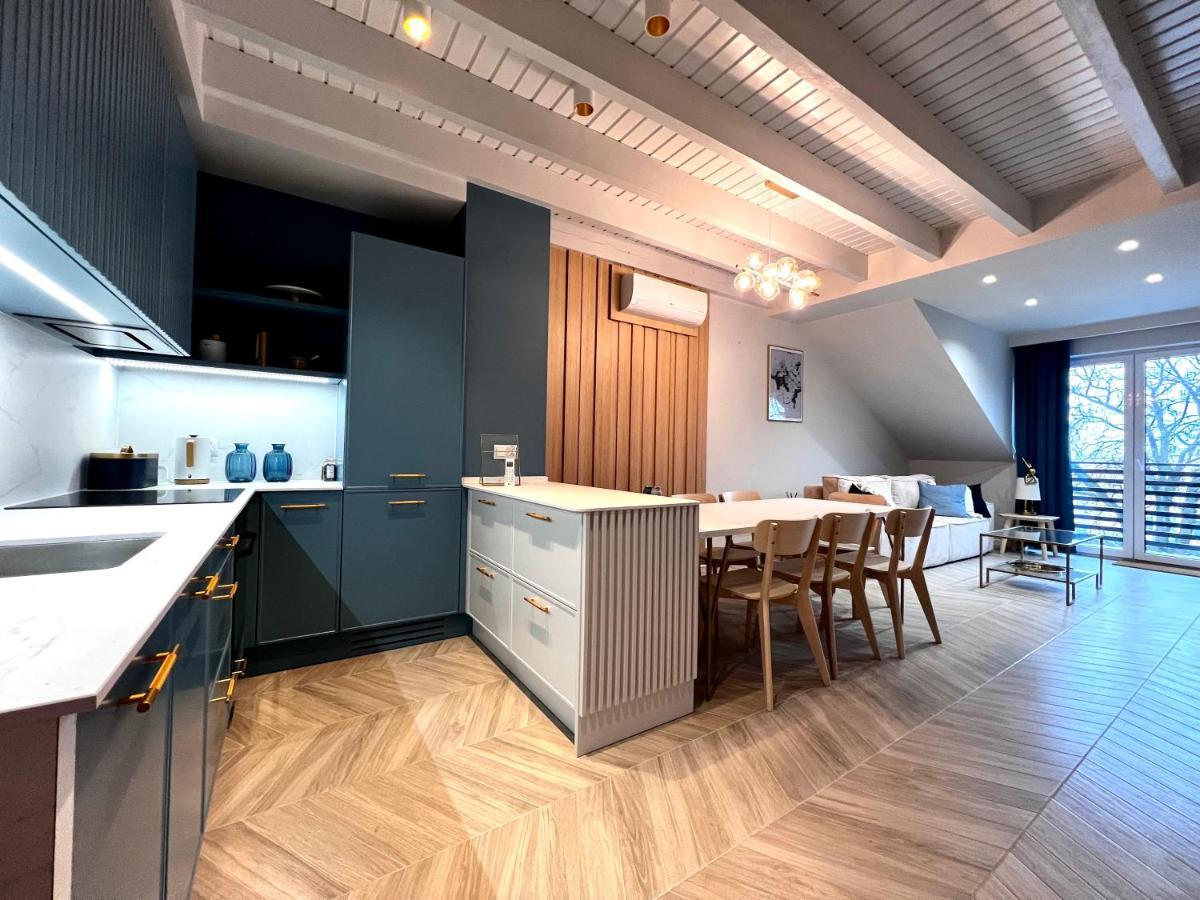 Grand Apartament Złotów Esterno foto